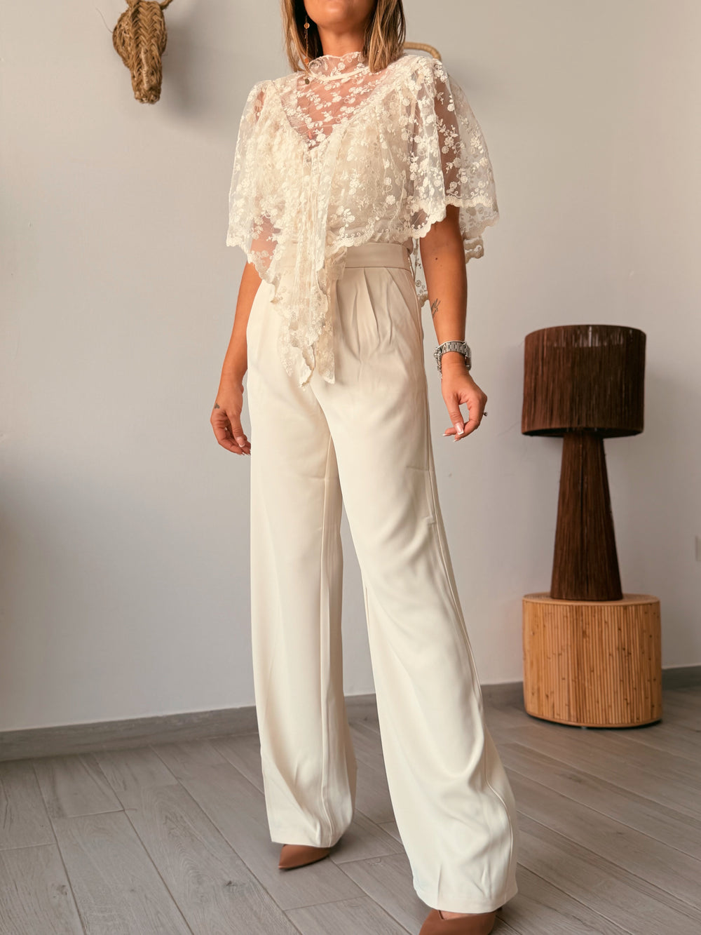 Pantalón beige ESCLUV