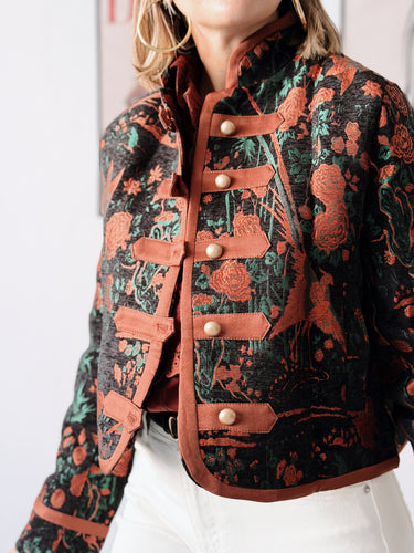 Chaqueta bordada CARAVAN negra