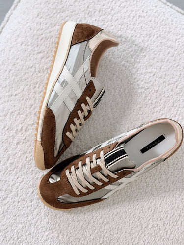 Deportiva camel 8933