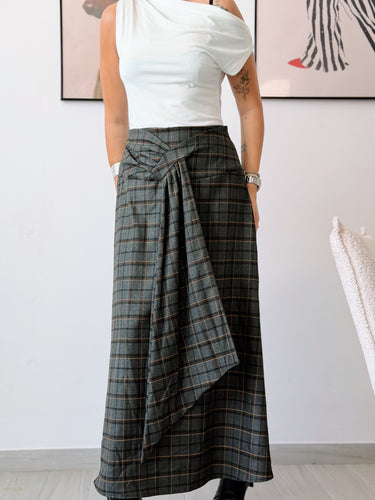 Falda gales gris cruzada