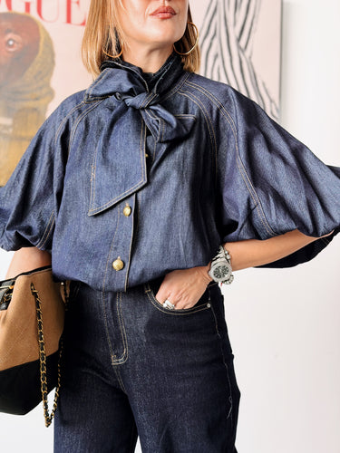 Camisa lazada tintada denim pespunte
