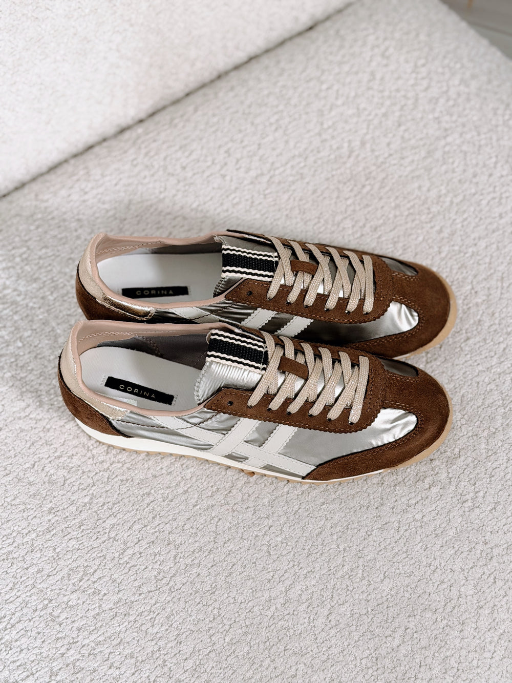 Deportiva camel 8933