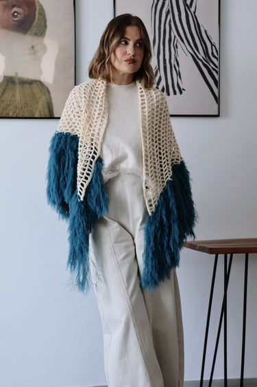 Poncho SIBENY plumas azul