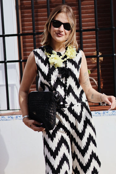 Conjunto APRICOT blanco y negro