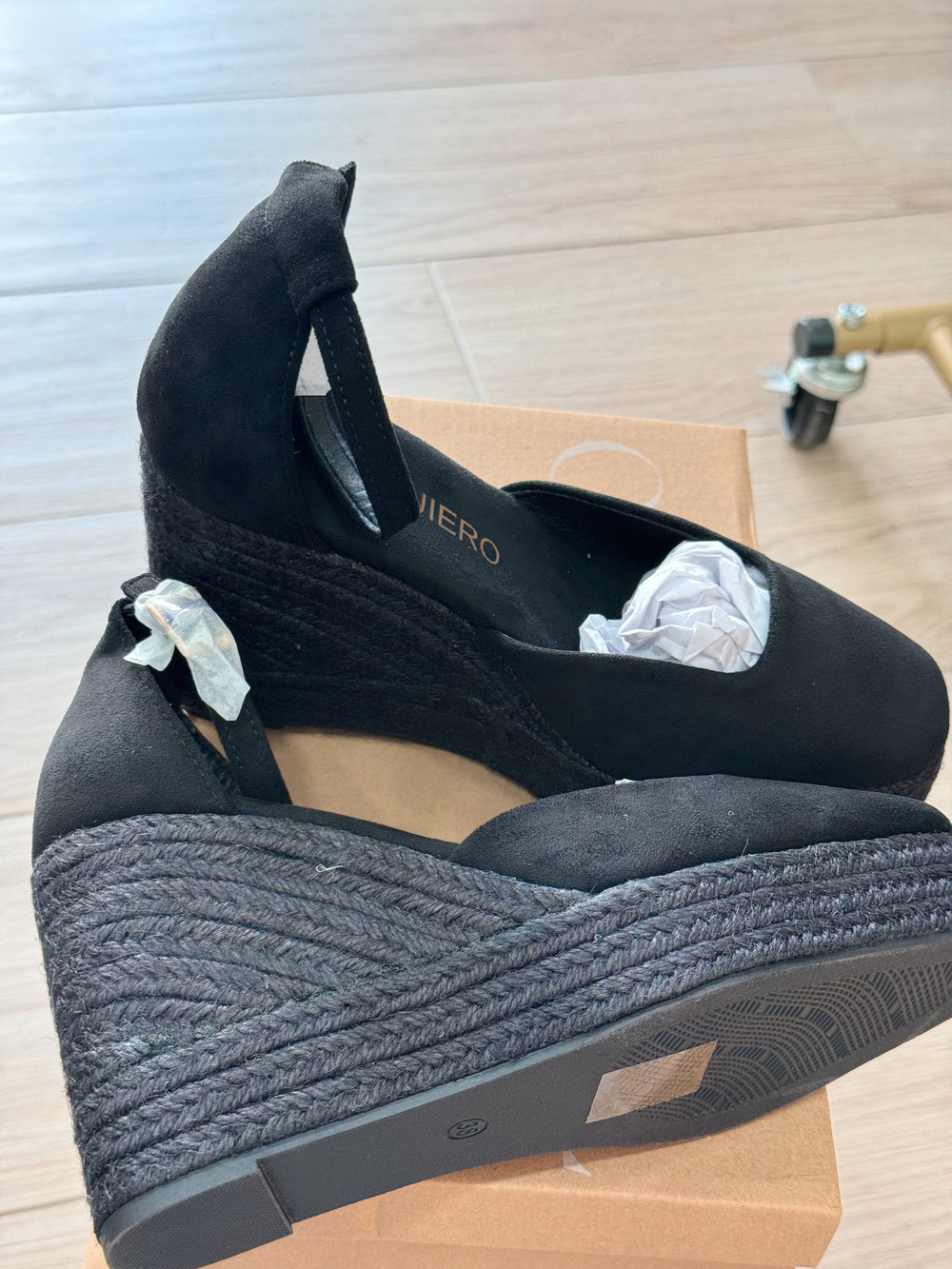 Cuñas esparto negras