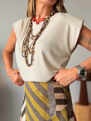 Camiseta hombreras beige
