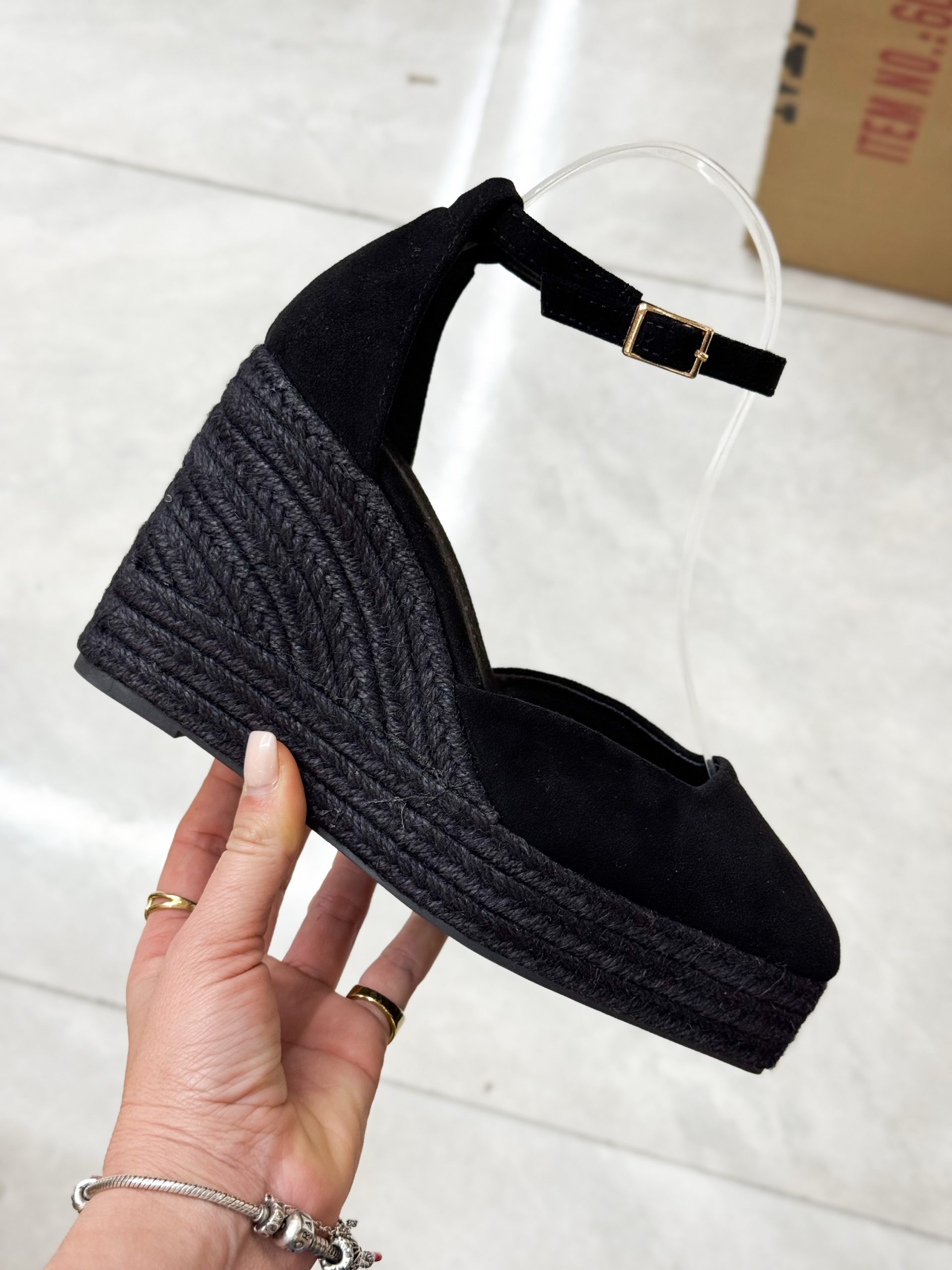 Cuñas esparto negras